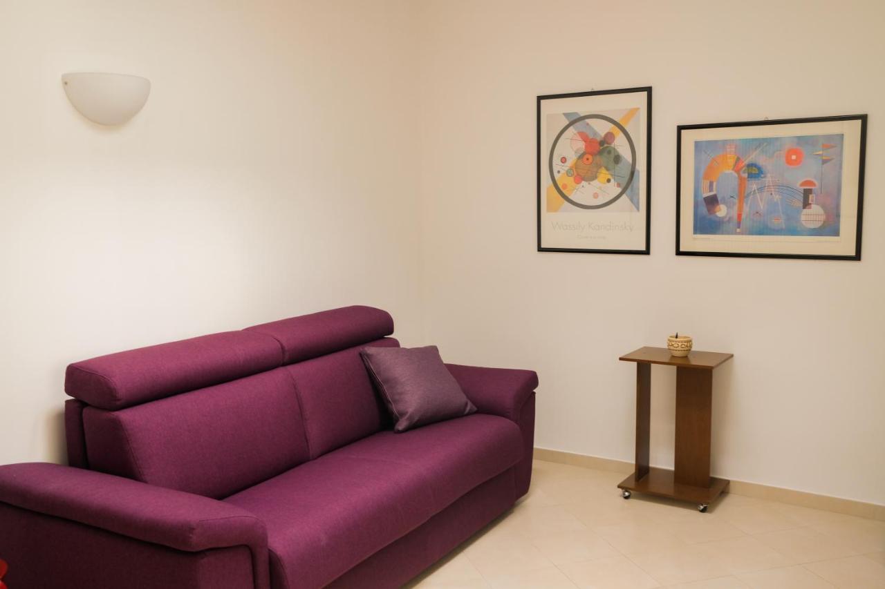 Suite Sabean Monopoli Luaran gambar